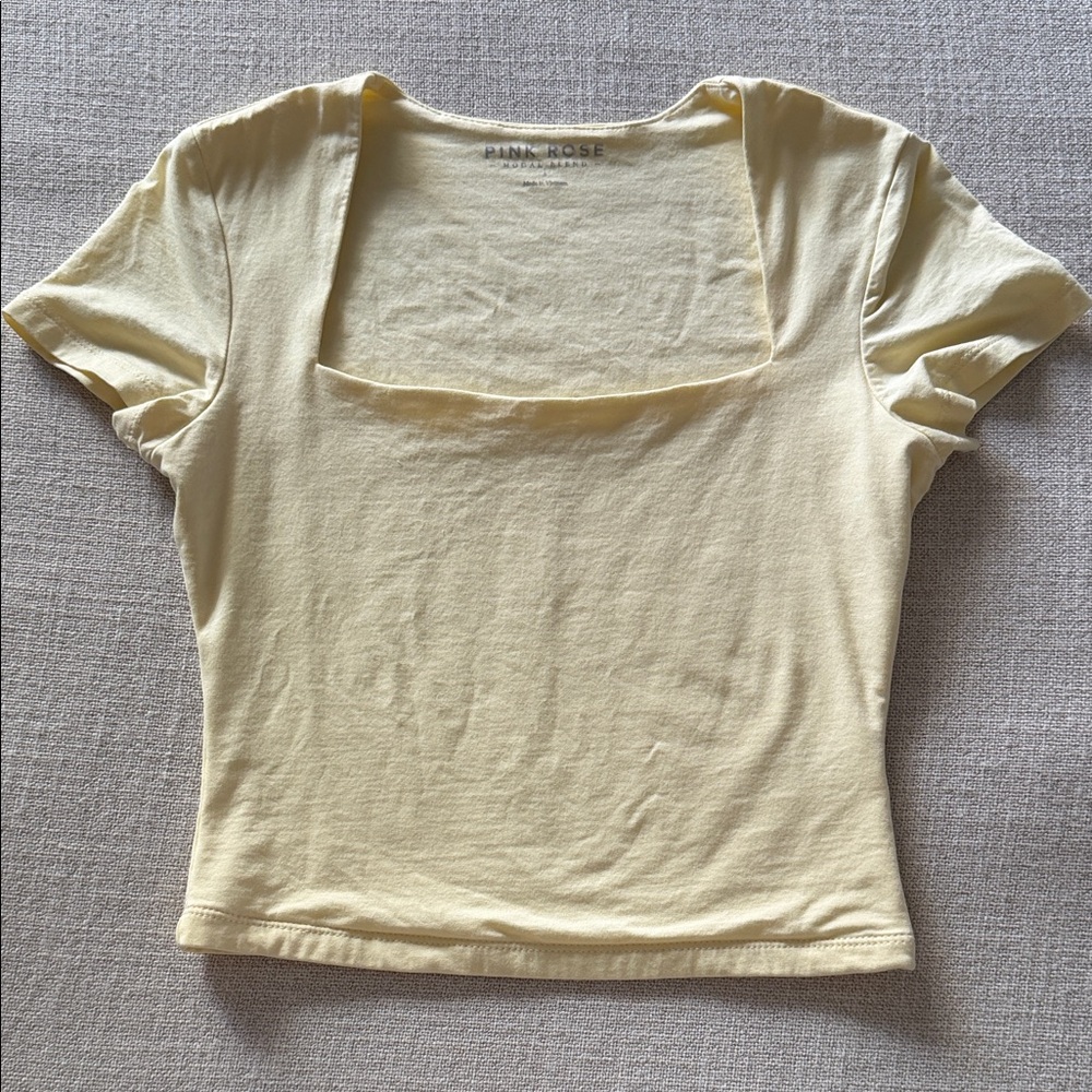 Pink Rose Light Yellow Short Sleeve Tee